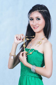 s-Win Tin (1).jpg